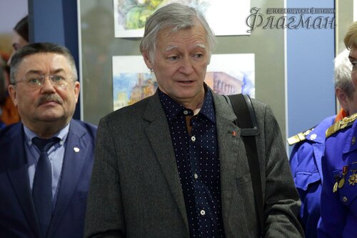 Открытие выставки работ  художника-иллюстратора Евгении Ивановны Стерлиговой YE1A0467